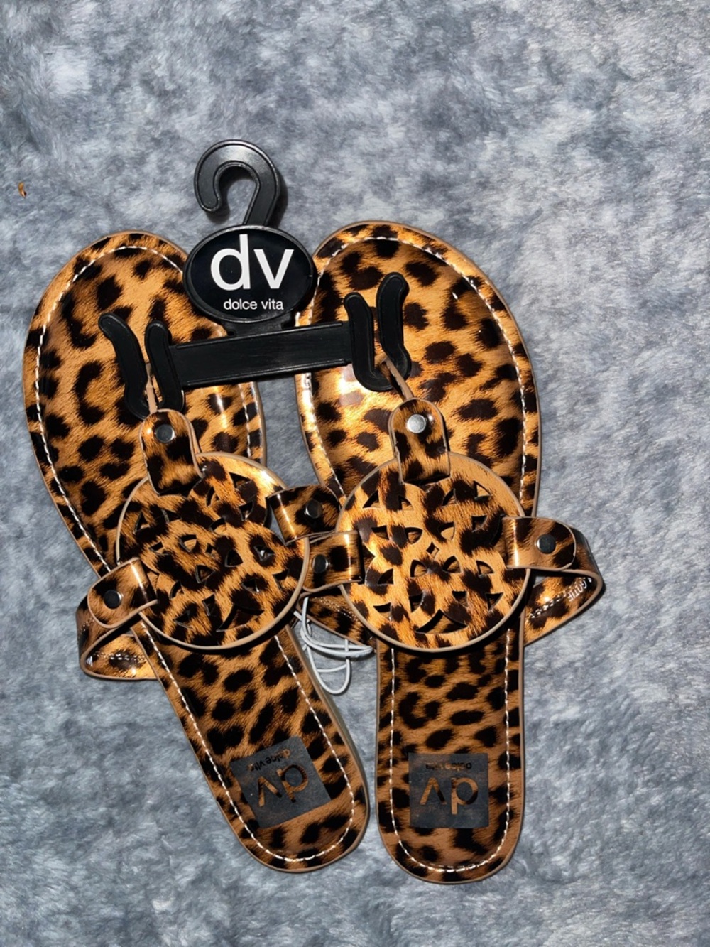 Dolce Vita Leopard-Print Ring-Accent Slides in Brown and Black